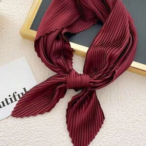 Elegant Burgundy Pleated Scarf